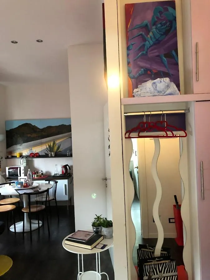 Appartamento La Casa Colorata Pisa Italia